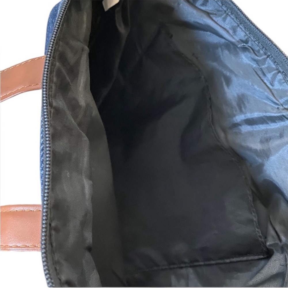 Guess dark wash denim backpack/bag tote - Picture 4 of 11